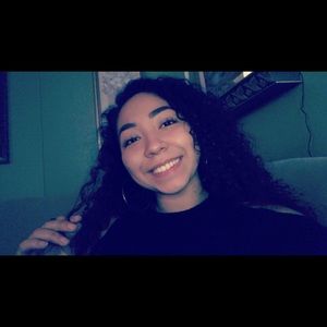 Meet your Posher, Kimberly